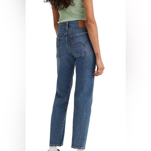 Levi’s Wedgie woman’s straight fit jeans size 27 - Picture 2 of 12